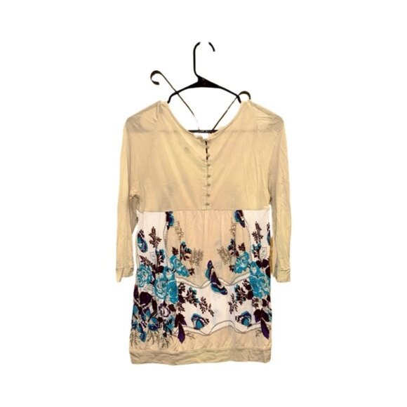 Free People Cream and Blue Floral Blouse Free People top (size Large) - Picture 4 of 6